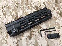 実物 MIDWEST HK416/MR556  ハンドガード M-LOK 9インチ 