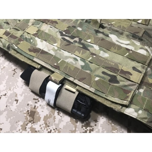 画像11: 実物 LBT-2746A ターニケットホルダー (止血帯ホルダー)  ブラック/コヨーテタン