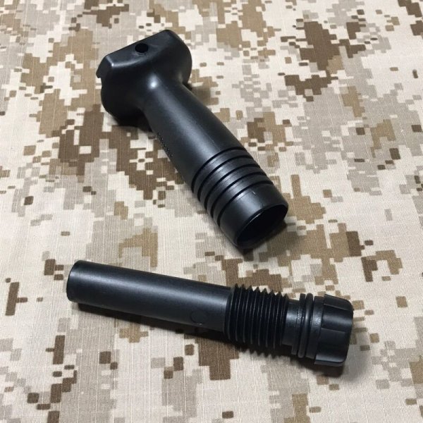 画像10: 米軍官給品 Ｍ4/Ｍ16　P&S バーティカル ライフルグリップ　未使用品