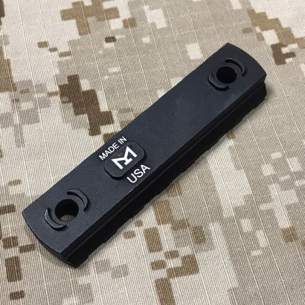 画像11: 実物 magpul M-LOK アルミレールパネル 7slots  MAG582-BLK