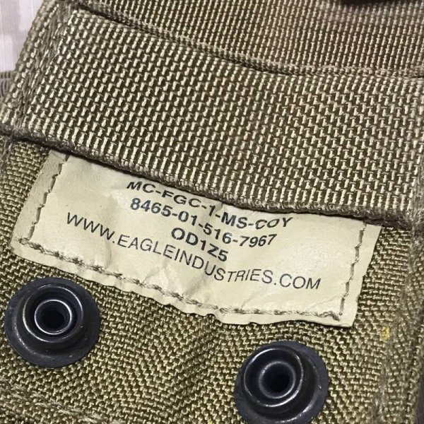 画像6: 実物 EAGLE ハンドグレネード ポーチ(フラッググレネード) コヨーテ