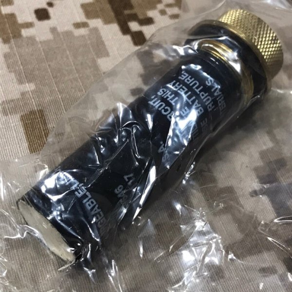 画像3: 米軍放出品 SDU-5E ストロボライト用 バッテリー 未使用品