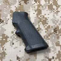 米軍放出品 官給品 COLT A2ピストルグリップ F4マーク