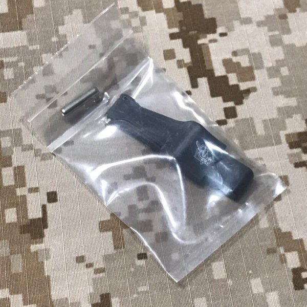 画像5: 実物 KAC Knight`s  トリガーガードキット　KM20491-1