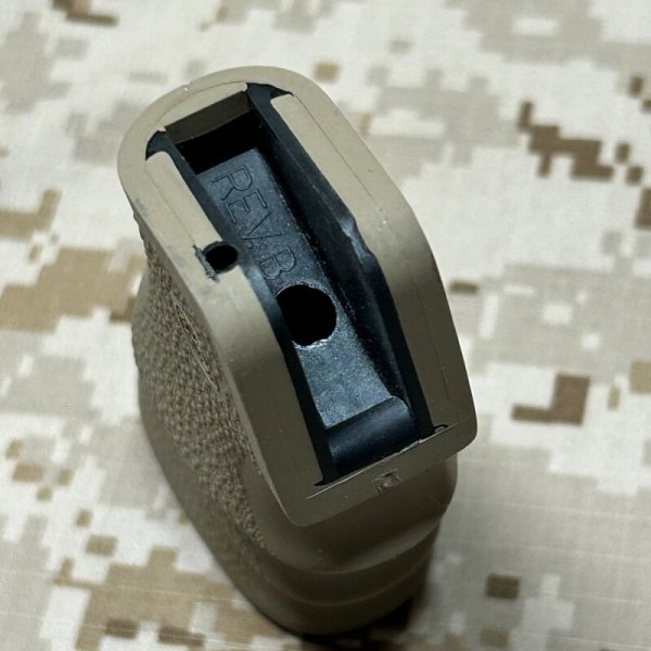 画像8: 実物 HOGUE MONO GRIP AR-15  FDE ホーググリップ 旧型モデル