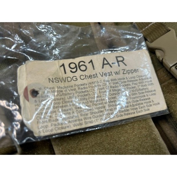 画像7: オールド 実物 LBT-1961A-R  NSWDG  チェストリグ カーキ  デットストック