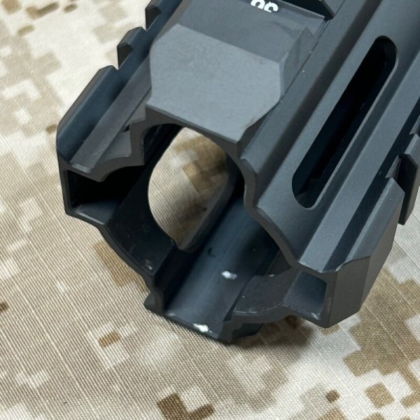 画像8: 実物 HK純正  HK416 クアッドレール(フリーフロート) 9インチ ハンドガード