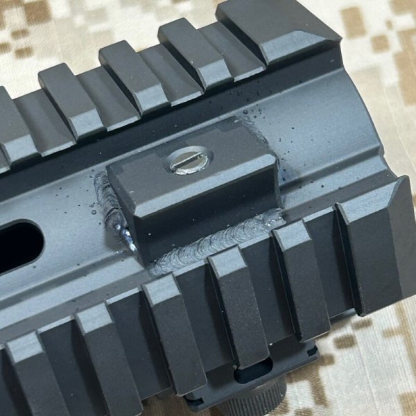 画像13: 実物 HK純正  HK416 クアッドレール(フリーフロート) 9インチ ハンドガード