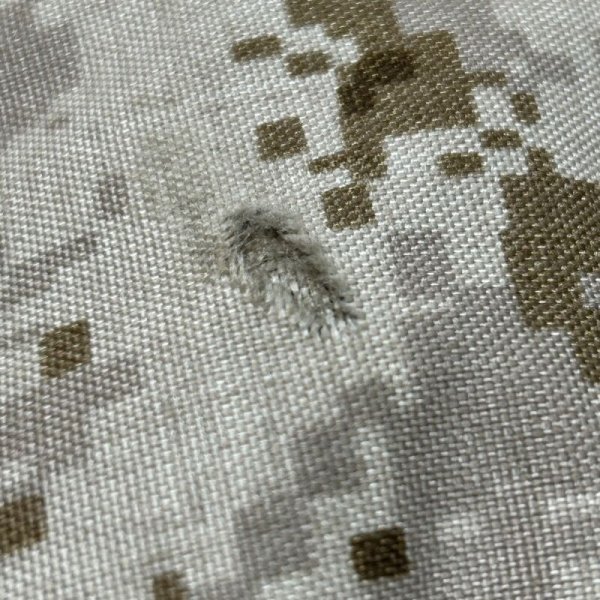 画像4: 実物 EAGLE aor1 ハイドレーションキャリア 01/07 白パルス 放出品