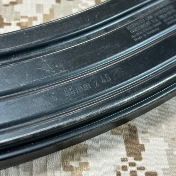 画像3: 沖縄放出品 実物 HK純正 30rdスチールマガジン オールドAF刻印(2)  HK416.MR556