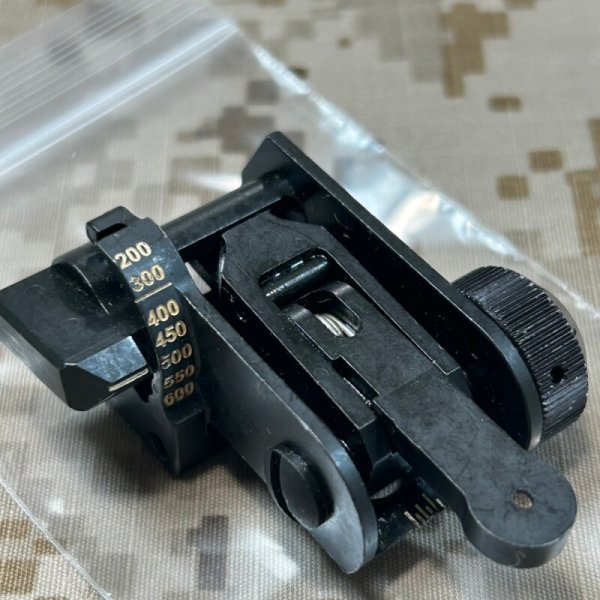 画像3: 米軍官給品 実物 MaTech BUIS 600m バックアップリアサイト  放出品