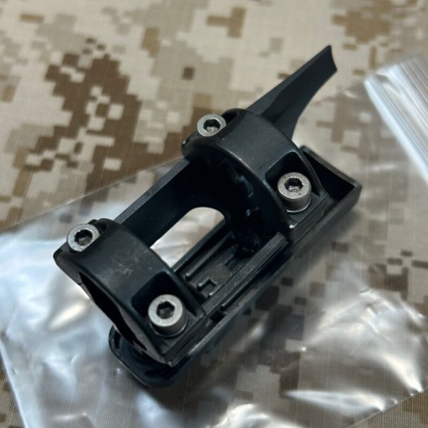 画像13: 沖縄放出品 米軍官給 AN/PAC-4C IR エイミングライトデバイス  セット