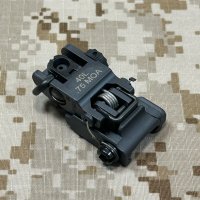 実物 ARMS # 40L 75MOA  ロープロファイルフリップアップリアサイト