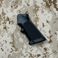 沖縄放出品 米軍官給品 AR15 A2グリップ  (3)