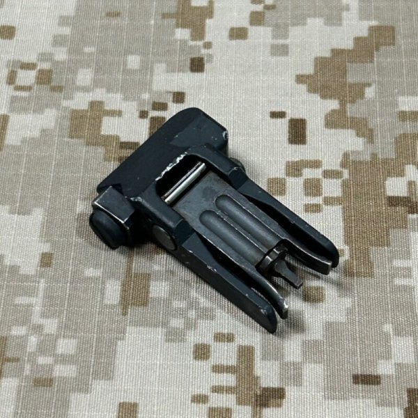 画像4: 米軍放出品 実物 Knight's KAC M4 フロントサイト BLACK  PN:99051 USED