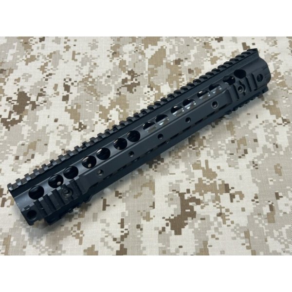 画像1: 実物 Knight's armament  ナイツ URX3.1  13.5inch ハンドガード　BLACK　P/N:30326