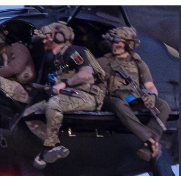 画像5: MADE IN USA  実物 DEVGRU ゴールドチームクルセイダーパッチ (93)