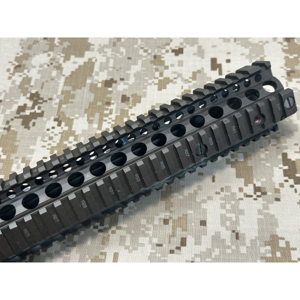 画像3: 官給品 実物 daniel defense M4A1 RIS2 12.25インチレール FDE 2010年製  放出品
