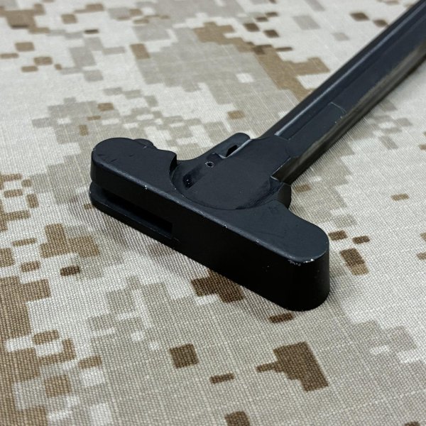 画像7: 沖縄放出品 実物官給品 COLT M4チャージングハンドル USED 1