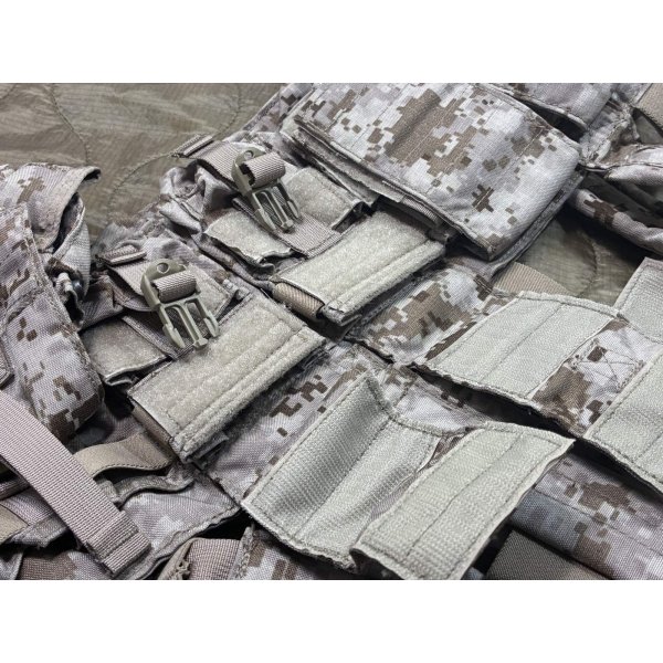 画像4: 実物 EAGLE aor1 MPCR (マルチパーパスチェストリグ) 初期ロット 2007年 美品