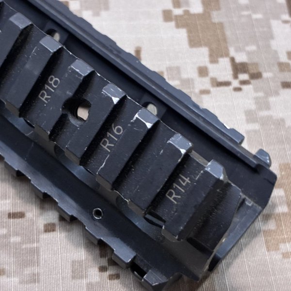 画像10: 放出品  実物 Knights ナイツ RAS ハンドガード（レールパネル、フォアグリップ付き） 