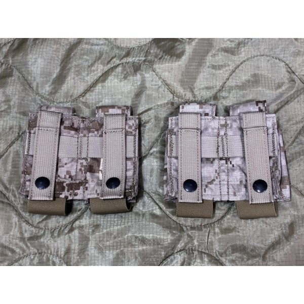 画像4: 実物 EAGLE aor1  40mm グレネードダブルポーチ
