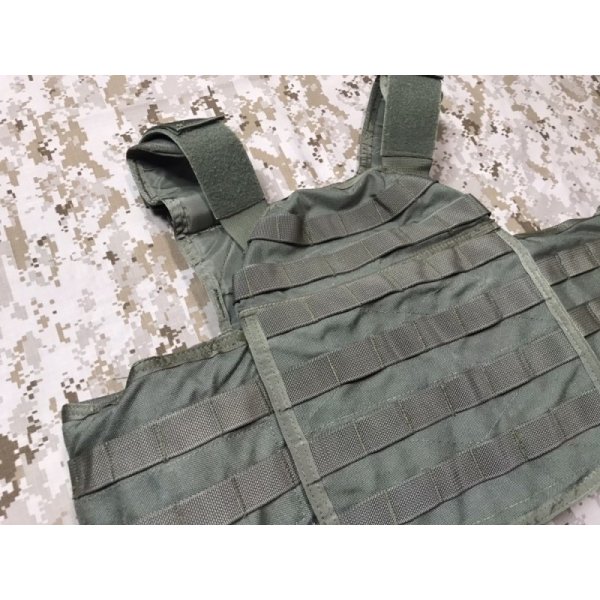 PARACLETE HARD PLATE CARRIER M/BK 旧型 (検 米軍実物放出品