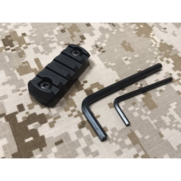 画像10: 実物 MIDWEST HK416/MR556  ハンドガード M-LOK 9インチ  (10)