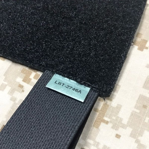 画像4: 実物 LBT-2746A ターニケットホルダー (止血帯ホルダー)  ブラック/コヨーテタン (4)