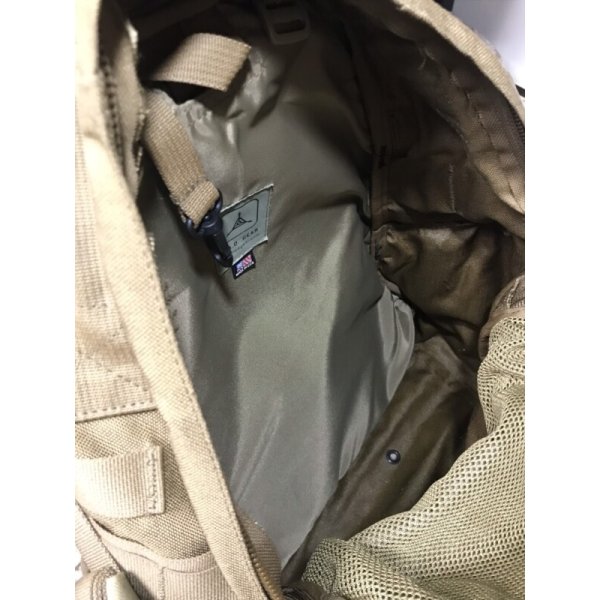 画像12: 実物 TAD GEAR FAST Pack EDC バックパック コヨーテブラウン  (12)