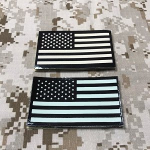 画像: 米軍官給品 実物 星条旗パッチIR  正向き  タン/グレー  ベルクロ付  未使用品