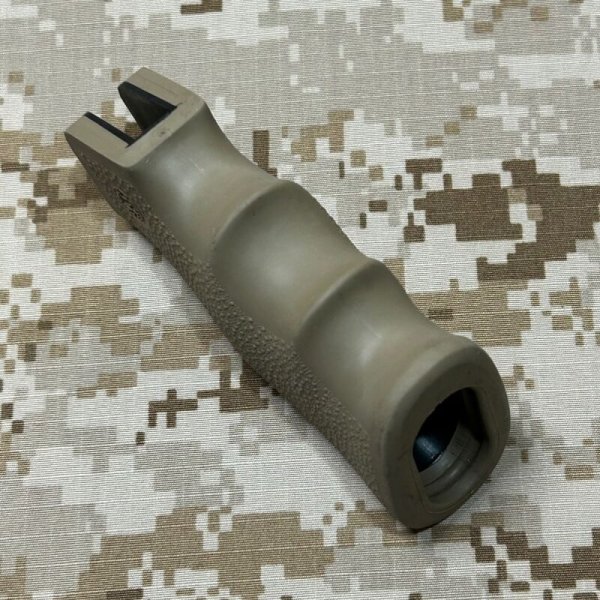 画像6: 実物 HOGUE MONO GRIP AR-15  FDE ホーググリップ 旧型モデル (6)