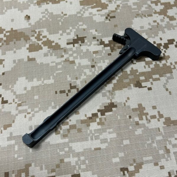 画像5: 実物 KAC Knight's SR-15 チャージングハンドル PN:25897  (片側ラッチ) (5)