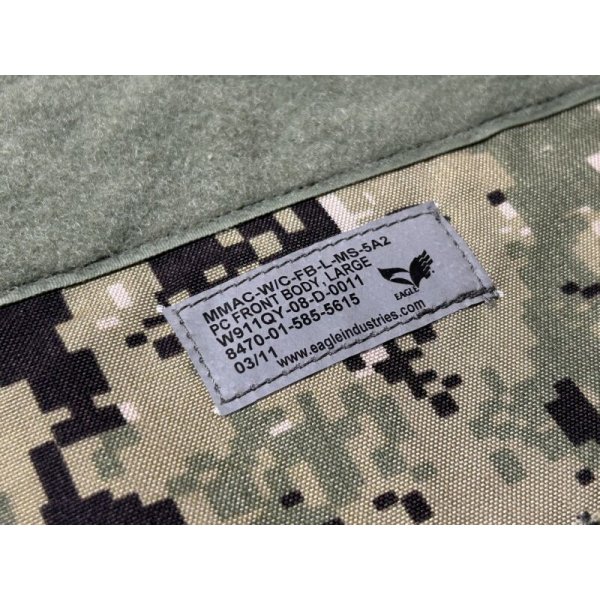 画像5: 実物官給品 EAGLE MMAC フロントパネル aor2  LARGE 2011年 (5)