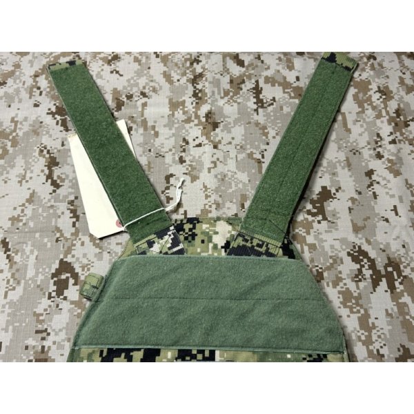 画像4: 実物官給品 EAGLE MMAC フロントパネル aor2  LARGE 2011年 (4)