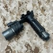 画像4: 実物 SUREFIRE M910A-WH フォアグリップ　ウェポンライト (4)