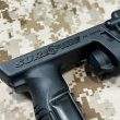 画像10: 実物 SUREFIRE M910A-WH フォアグリップ　ウェポンライト (10)