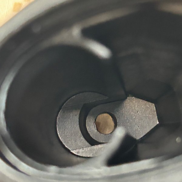 画像10: 実物 HK純正  HK416/417 , MR556/762  バトルグリップ BLACK (10)