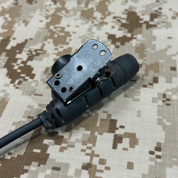 画像6: 実物 TEA U94/Mk10 PTT スイッチ 防水10pinコネクター (6)
