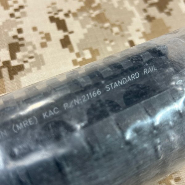 画像10: 実物 knight's ナイツ MRE レールアッセンブリー SR15   P/N: 21166-2 (10)