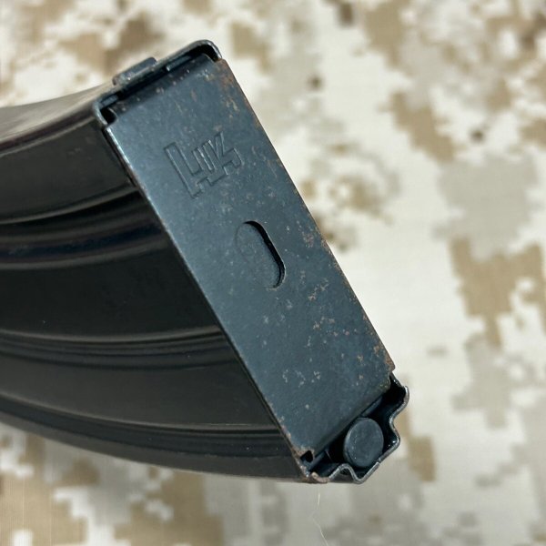 画像7: 沖縄放出品 実物 HK純正 30rdスチールマガジン オールドAF刻印(2)  HK416.MR556 (7)