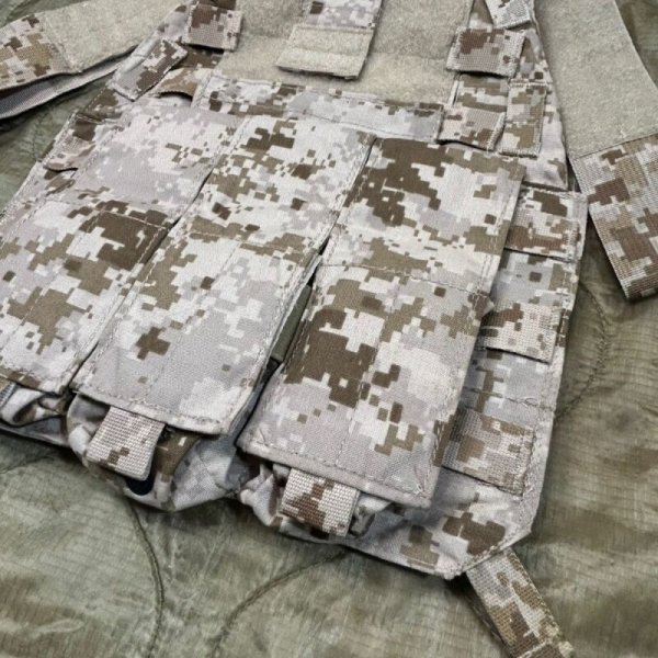 画像3: 実物 LBT-6094K-XL-330D GEN2  aor1 ハイブリット アサルトフロントパネル  スイマーズカット 2010年製 (3)