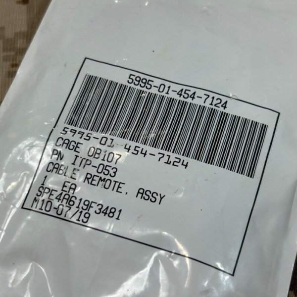 画像3: 米軍官給品  実物 L3 レーザーデバイス 用 テープスイッチ 黒 未使用 (3)