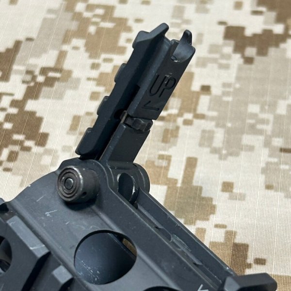 画像17: 実物 Knight's armament  ナイツ URX2  10.5inch ハンドガード BLACK P/N:20549 (17)