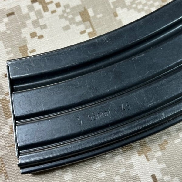 画像3: 沖縄放出品 実物 HK純正 30rdスチールマガジン オールドAE刻印(1)  HK416.MR556 (3)