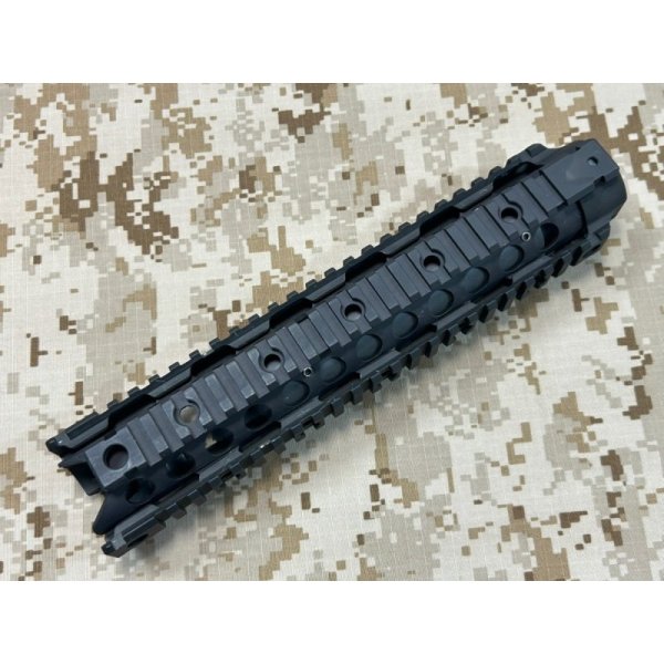 画像7: 実物 Knight's armament  ナイツ URX2  10.5inch ハンドガード BLACK P/N:20549 (7)