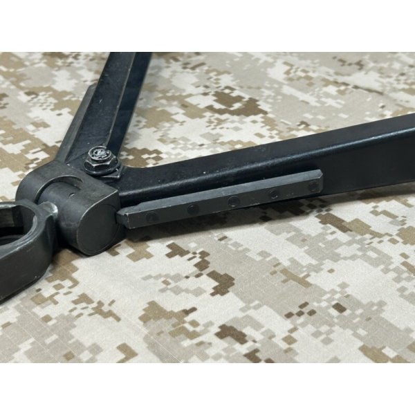 画像11: 実物 米軍官給品 FN M240 LMG バイポッド 放出品 (11)