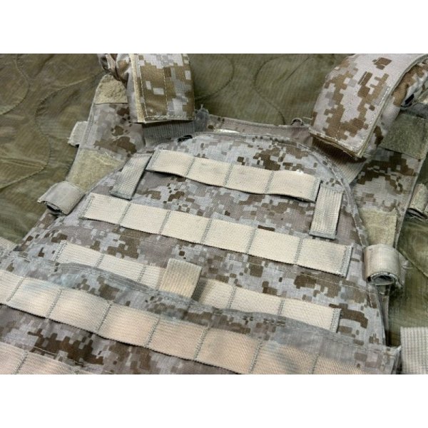 画像6: オールド 実物 LBT-6094B aor1 プレートキャリア ポーチセット 白パルス 放出品 (6)