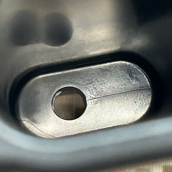 画像6: 沖縄放出品 米軍官給品 AR15 A2グリップ  (2) (6)