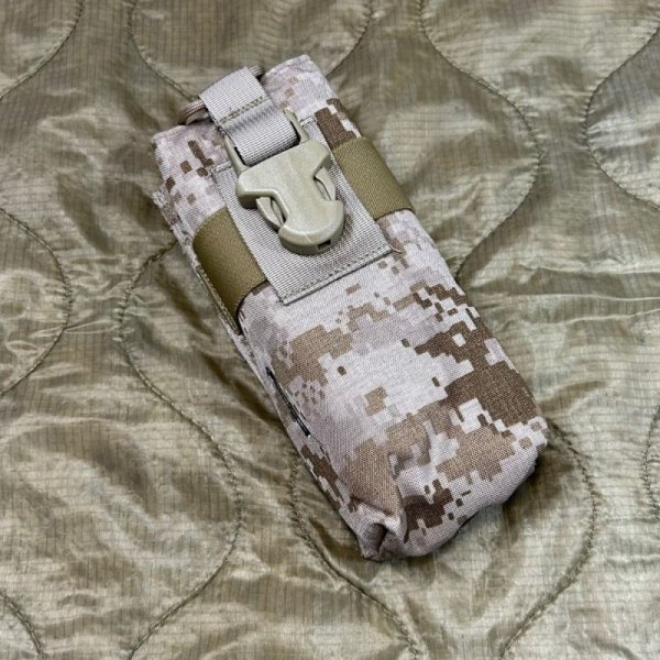 画像1: 実物 EAGLE aor1 PRC-148 MBITR ラジオポーチ 01/07 (1)